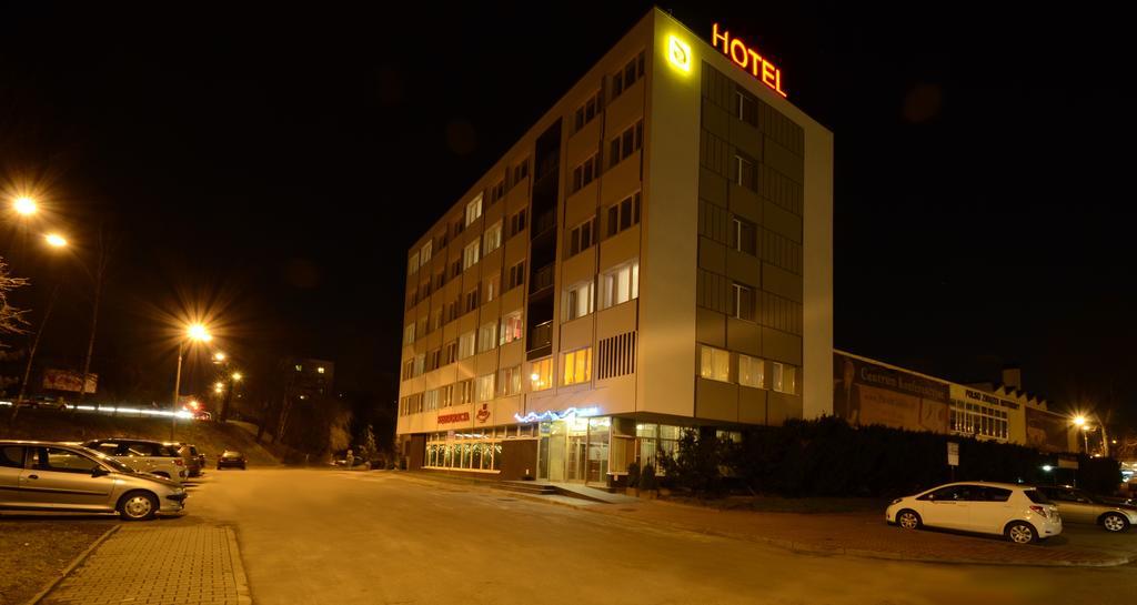 Hotel Pzmot Lublin Dış mekan fotoğraf