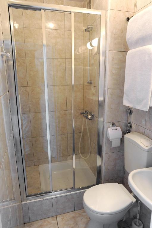 Hotel Pzmot Lublin Oda fotoğraf