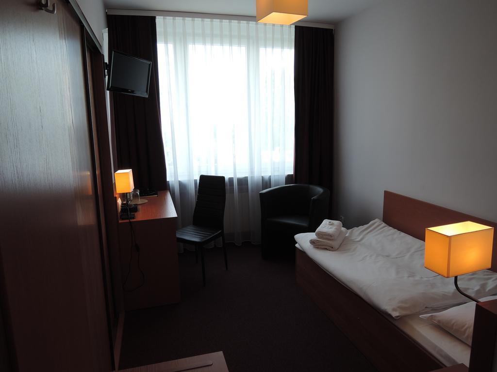Hotel Pzmot Lublin Dış mekan fotoğraf
