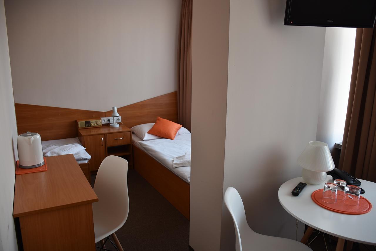 Hotel Pzmot Lublin Dış mekan fotoğraf